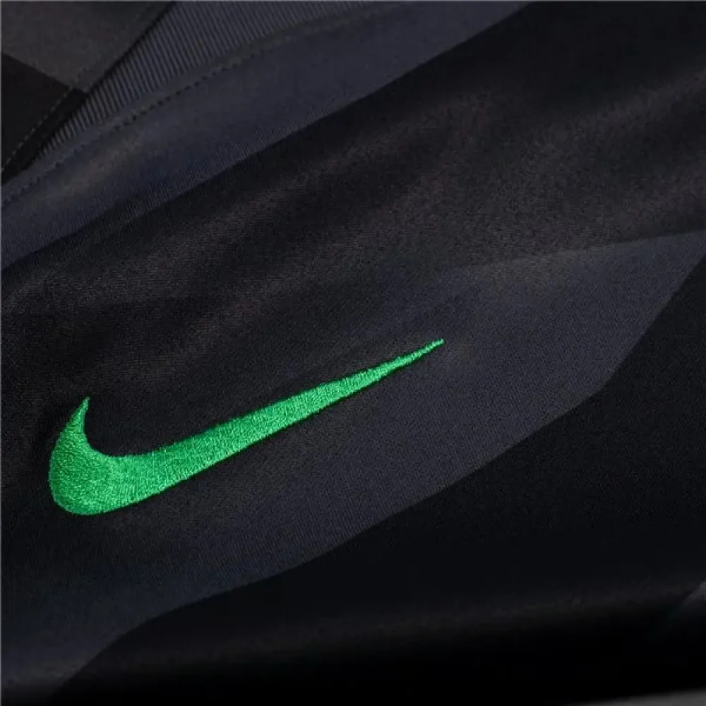 Nike Liverpool Goalkeeper Jersey Black