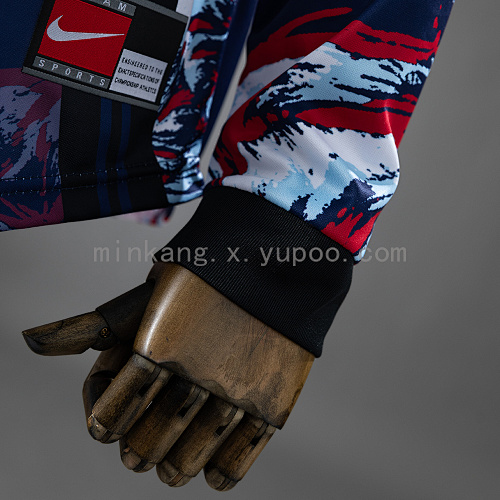 2026 England Goalkeeper Long-Sleeved Jersey