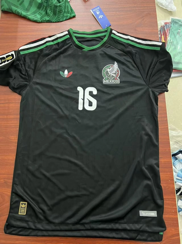 Order NO: Order NO: 7112【Player Edition 2026 Mexico Black Jersey】 Shipped