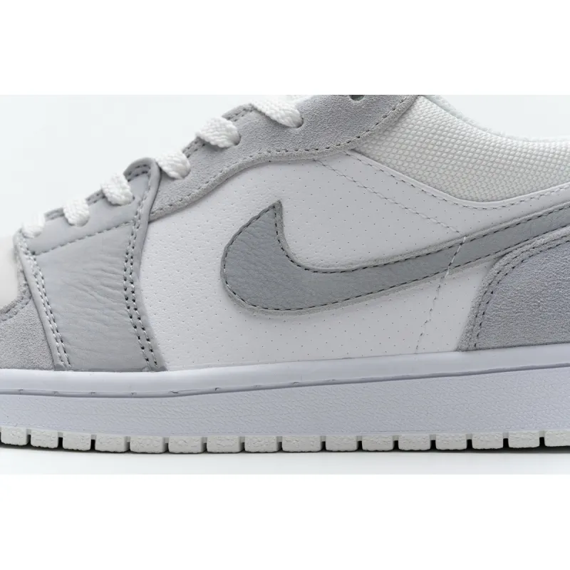 Air Jordan 1 Low Paris CV3043-100