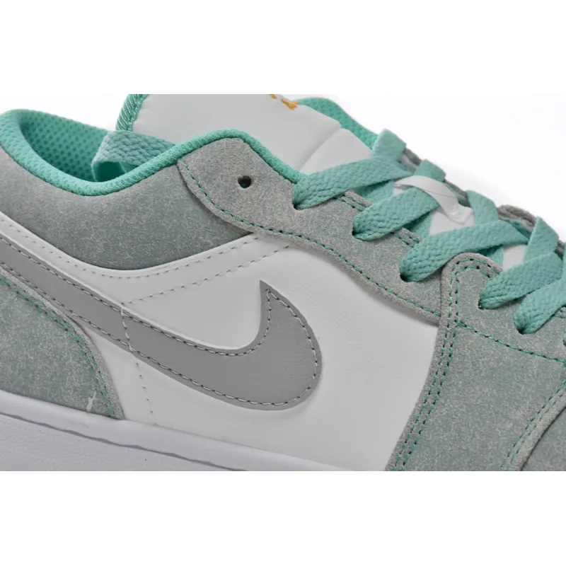 Air Jordan 1 Low SE New Emerald DN3705-301