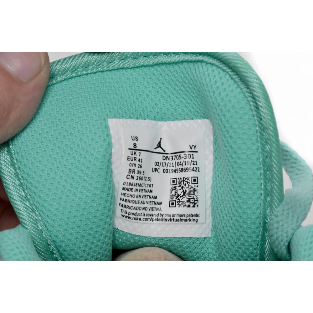 Air Jordan 1 Low SE New Emerald DN3705-301