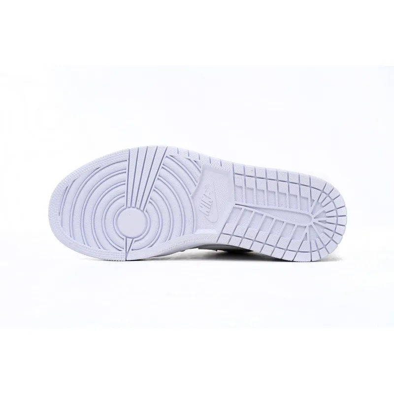  Air Jordan 1 Low Quilted “Triple White DB6480-100