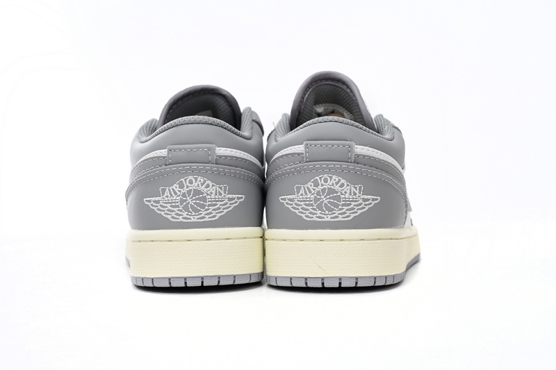  Air Jordan 1 Low Vintage Grey (GS) 553560-053