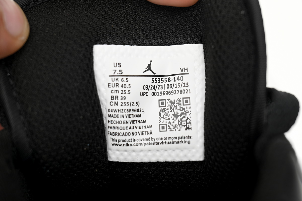 Air Jordan 1 Low Alternate Royal Toe  553558-140 