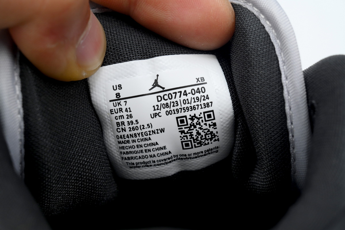 Air Jordan 1 Low Anthracite Industrial Blue (Women's) DC0774-040