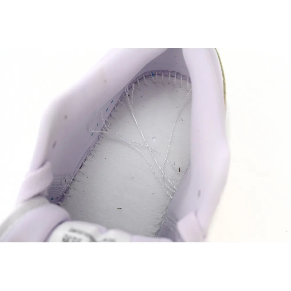 Air Jordan 1 Low Barely Grape (Women's) DC0774-501
