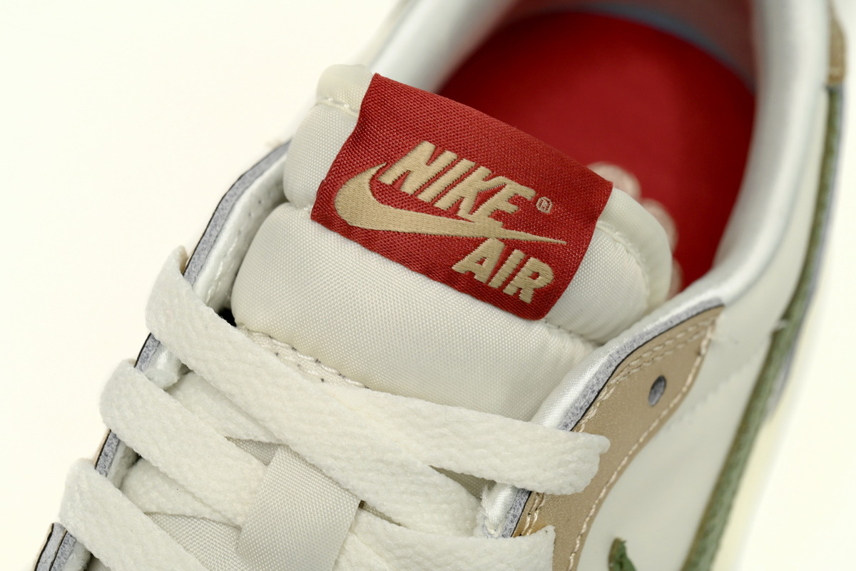 Air Jordan 1 Low OG Year of the Dragon (2024) (GS)  FQ6593-100