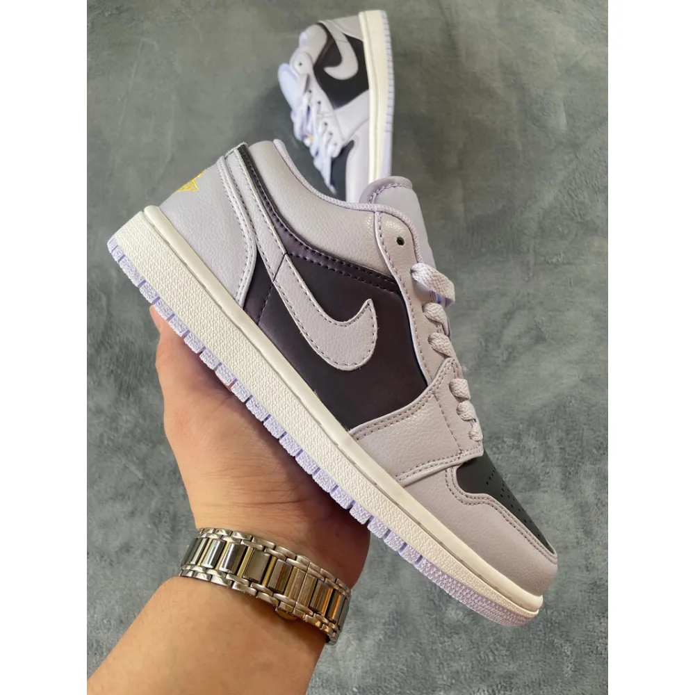 Air Jordan 1 Low Oxygen Purple (GS) 554723-505