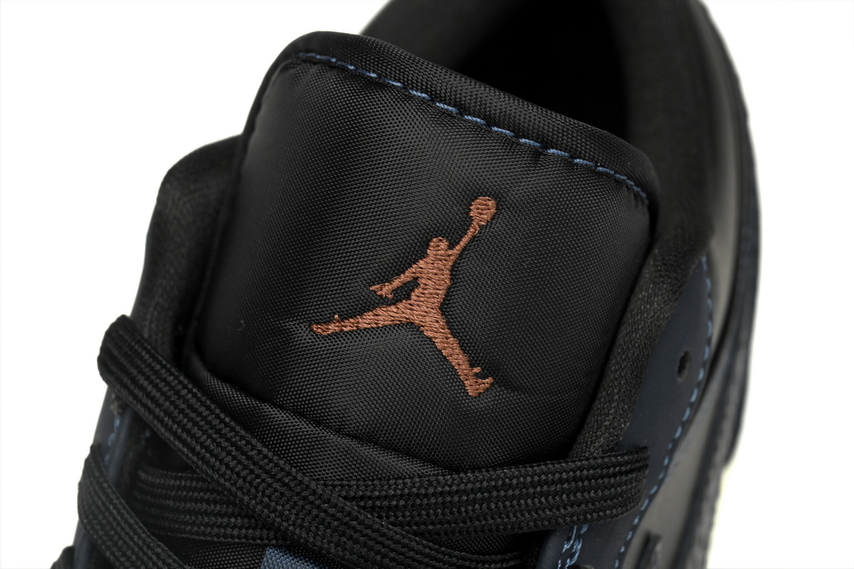 Air Jordan 1 Low SE Black Dark Obsidian Snakeskin (Women's) FJ5478-010