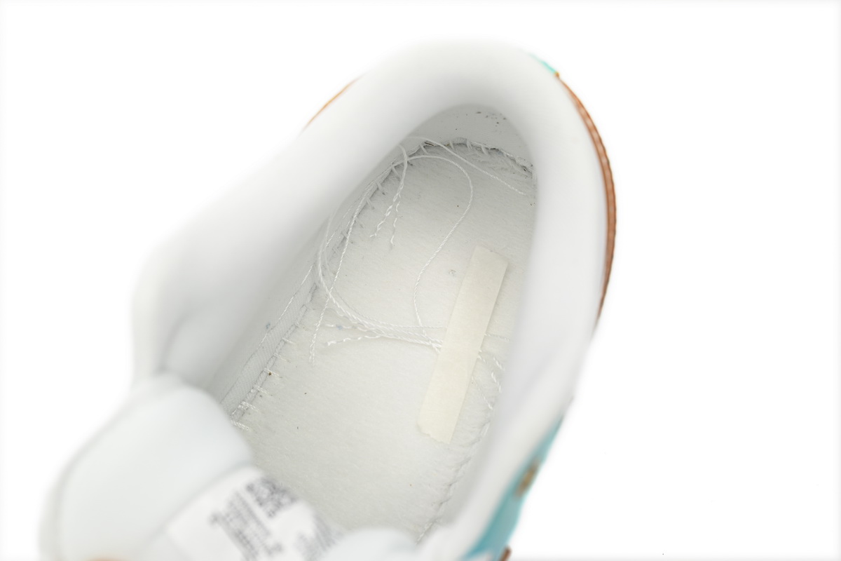 Air Jordan 1 Low SE Emerald Rise (Women's) FN8899-131