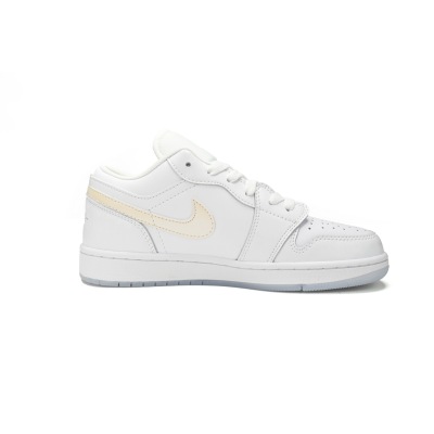 Air Jordan 1 Low SE Glitter Swoosh (GS) FQ9112-100 02
