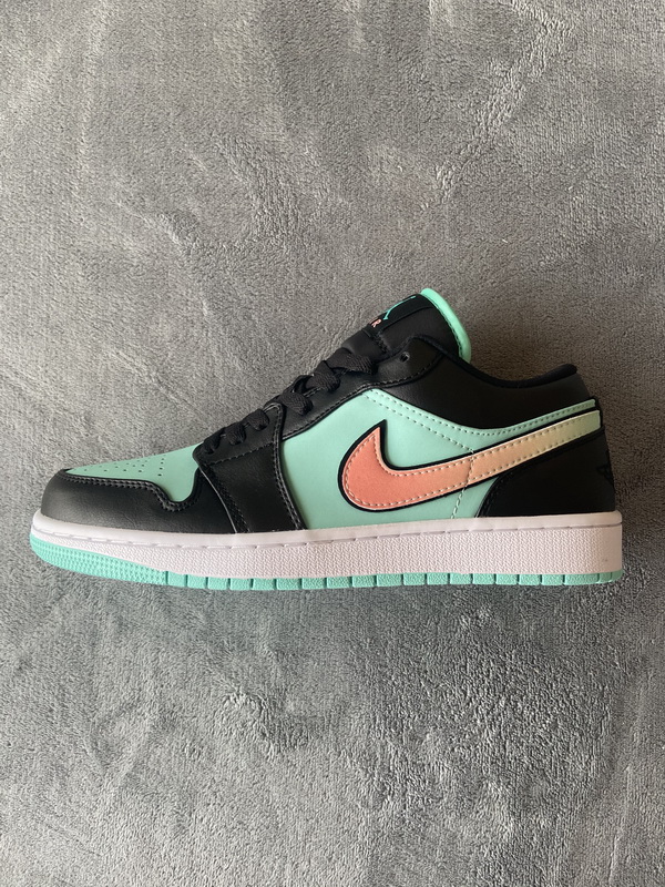 Air Jordan 1 Low SE Tropical Twist  CK3022-301