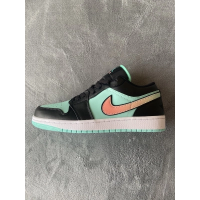 Air Jordan 1 Low SE Tropical Twist  CK3022-301 01