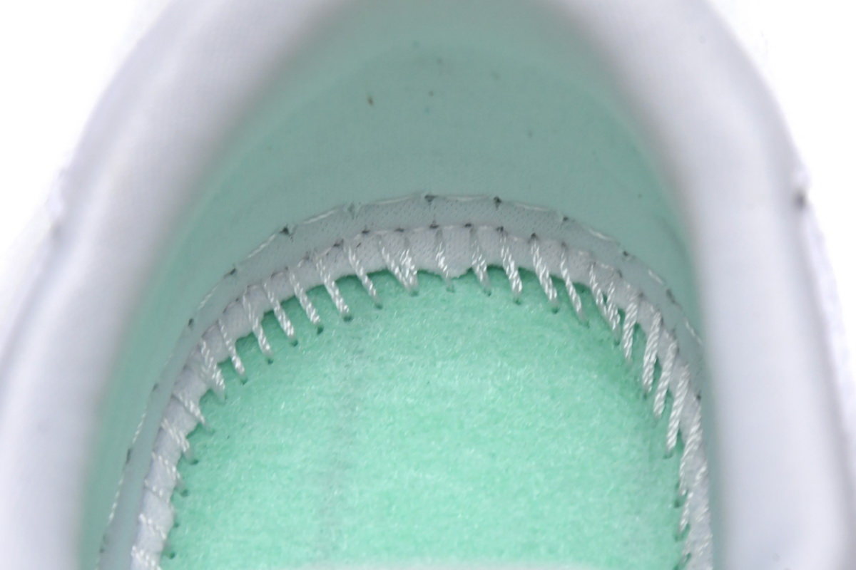 Air Jordan 1 Retro Low Golf Triple White  DD9315-101