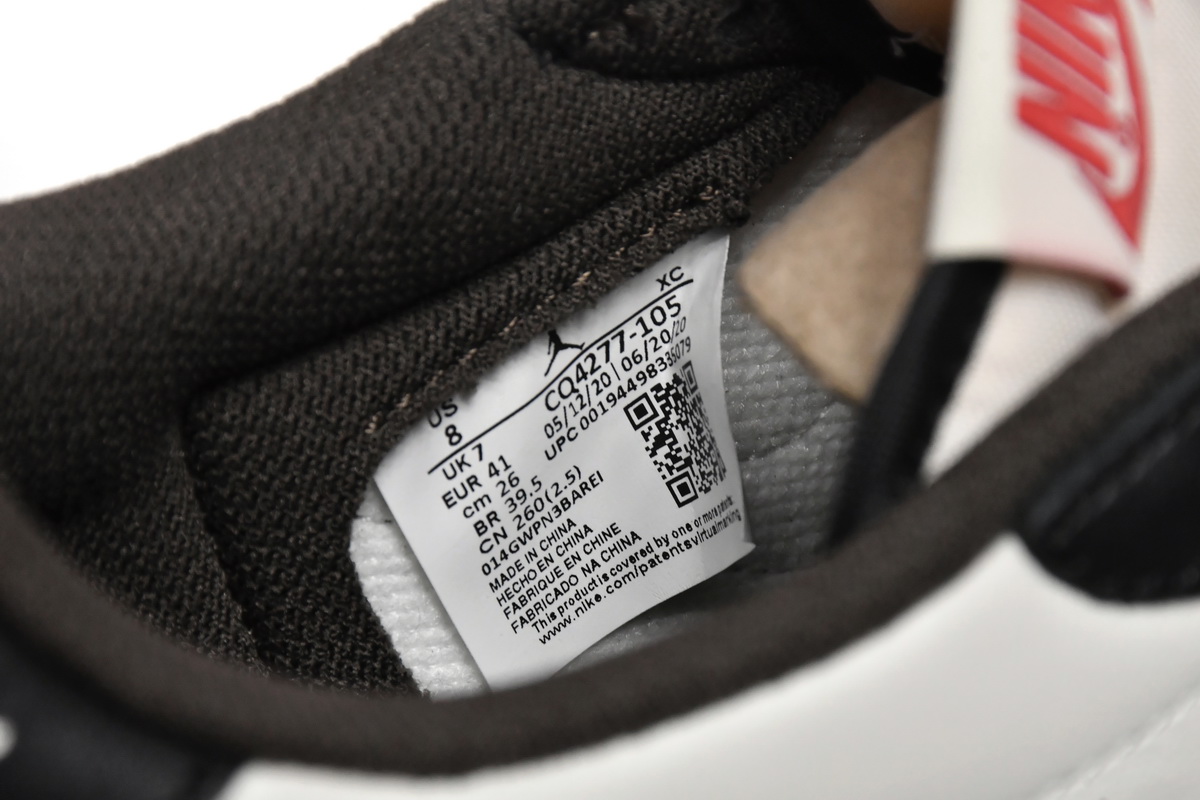 Air Jordan 1 Low x Travis Scott Dark Mocha  CQ4277-105