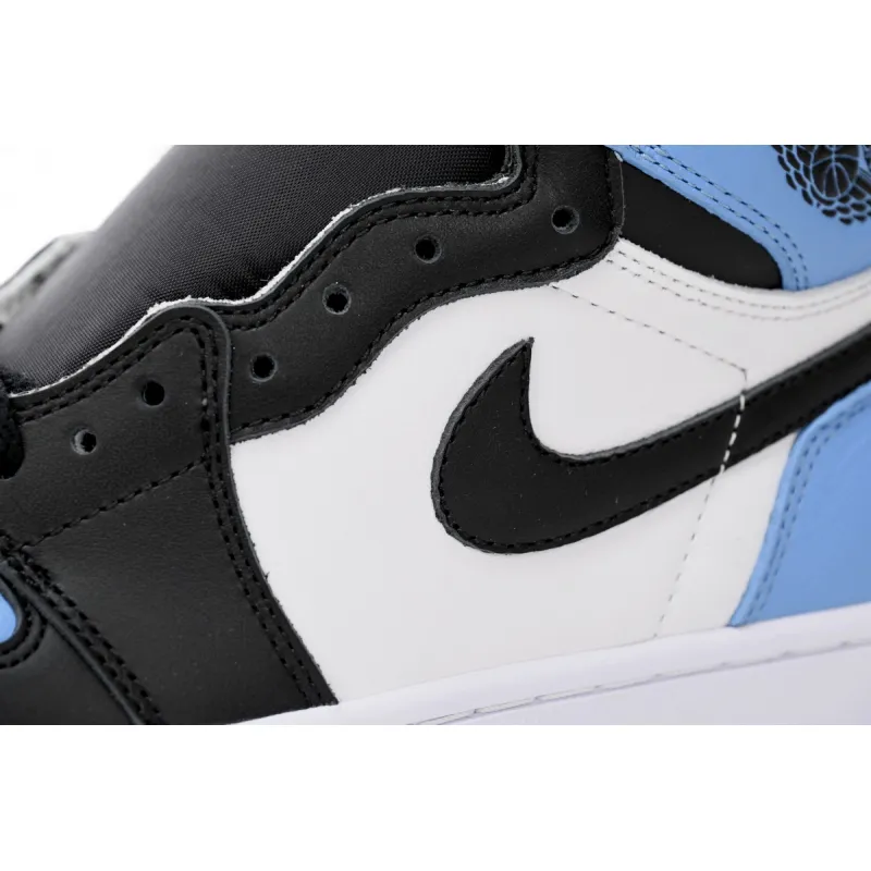 Air Jordan 1 Retro High Obsidian DZ5485-400