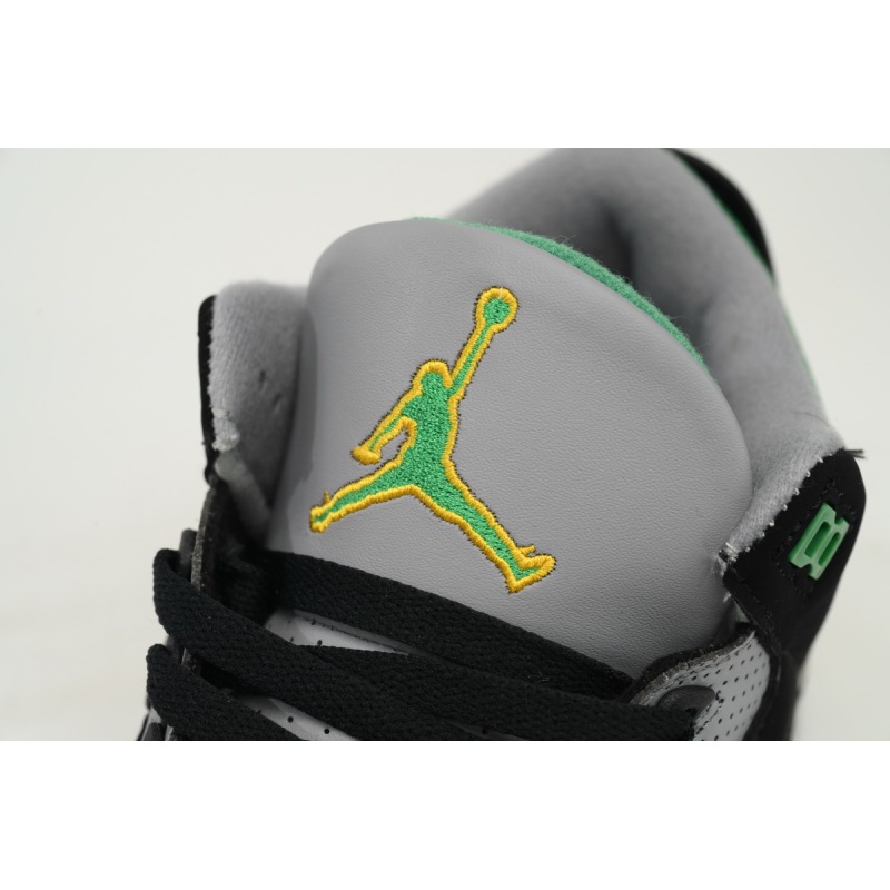 Air Jordan 3 Retro Pine Green CT8532-030 