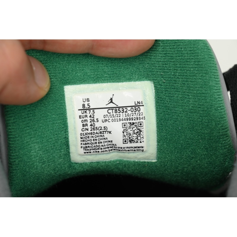 Air Jordan 3 Retro Pine Green CT8532-030 