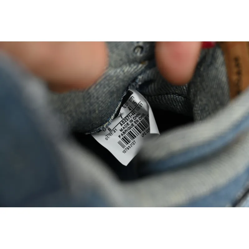 Air Jordan 4 Retro Levi's Denim (Tag with Levi's Logo)  AO2571-401