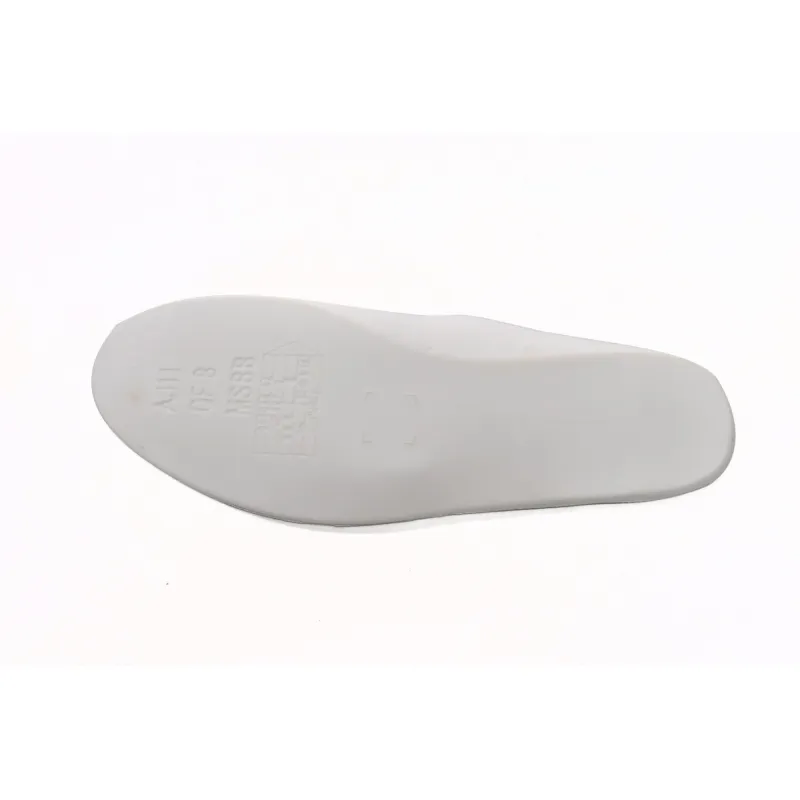 Air Jordan 11 Retro Low 72-10 AV2187-001