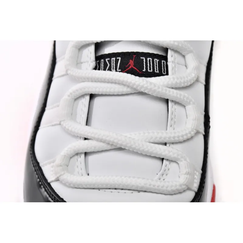 Air Jordan 11 Retro Low Concord Bred AV2187-160