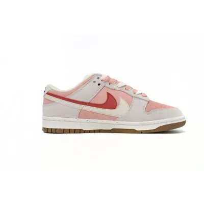 Nike SB Dunk Low “Year of the Rabbit”  DO9457-100 02