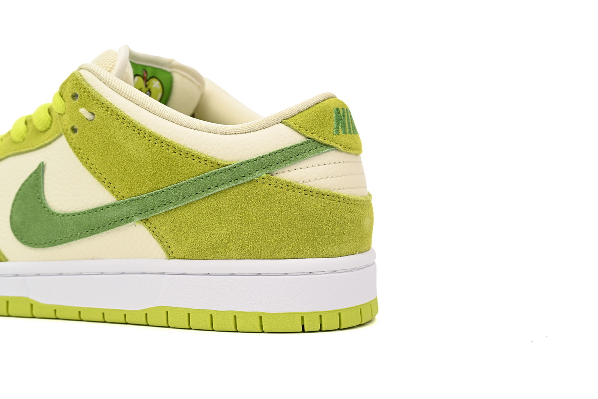 Nike SB Dunk Low Green Apple DM0807-300
