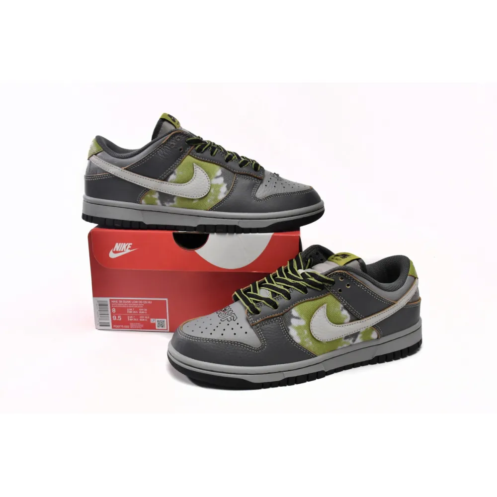 Nike SB Dunk Low HUF Wait, What!? (Friends and Family) FD8775-002