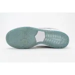 Nike SB Dunk Low Sean Cliver  DC9936-100