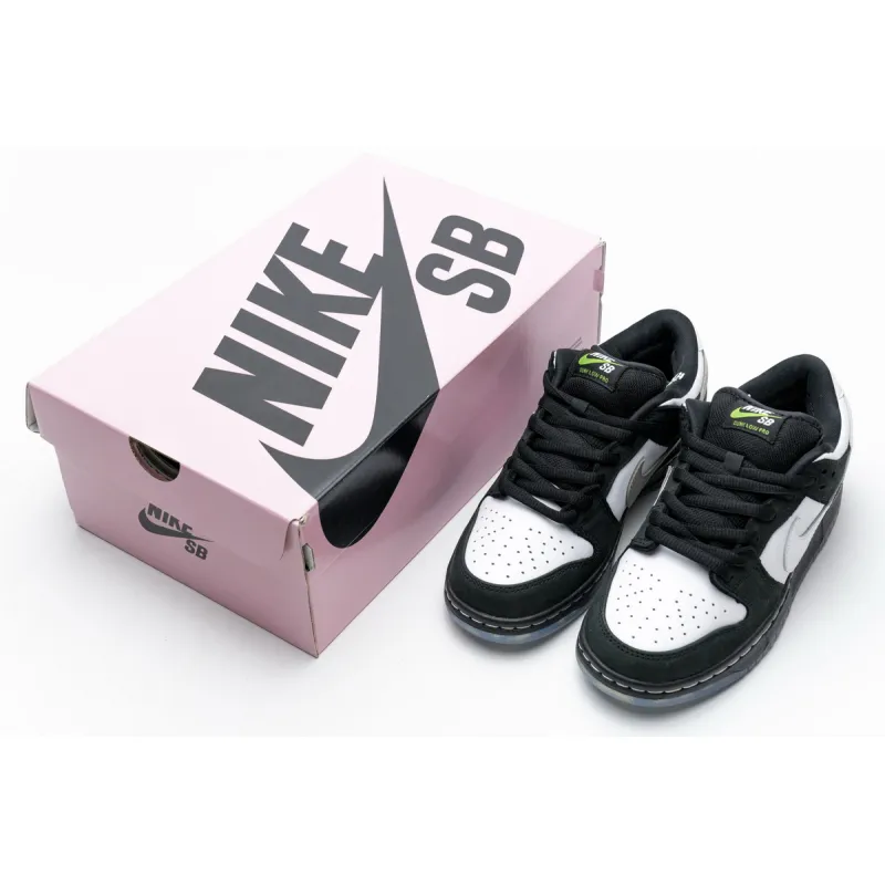 Nike SB Dunk Low Staple Panda Pigeon  BV1310-013 