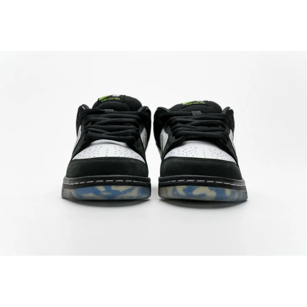 Nike SB Dunk Low Staple Panda Pigeon  BV1310-013 