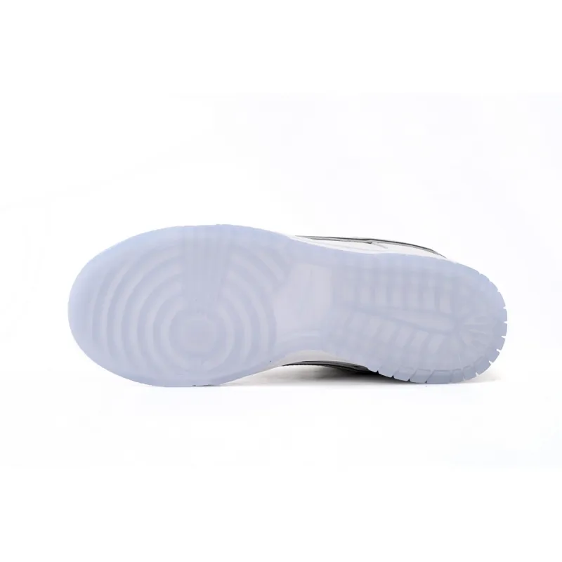 Nike SB Dunk Low White Lobster (Friends and Family) FD8776-100