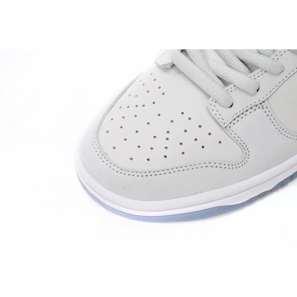 Nike SB Dunk Low White Lobster (Friends and Family) FD8776-100