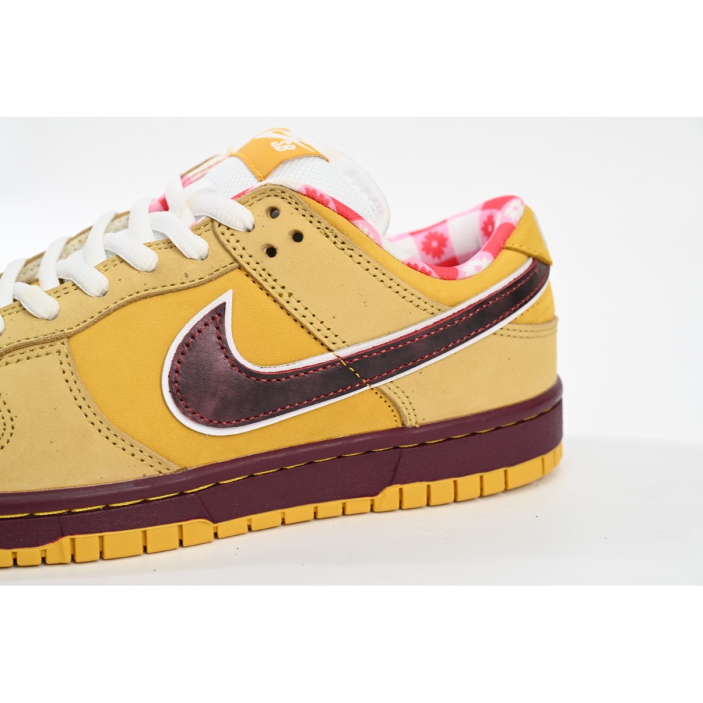 Nike SB Dunk Low Yellow Lobster  313170-137566