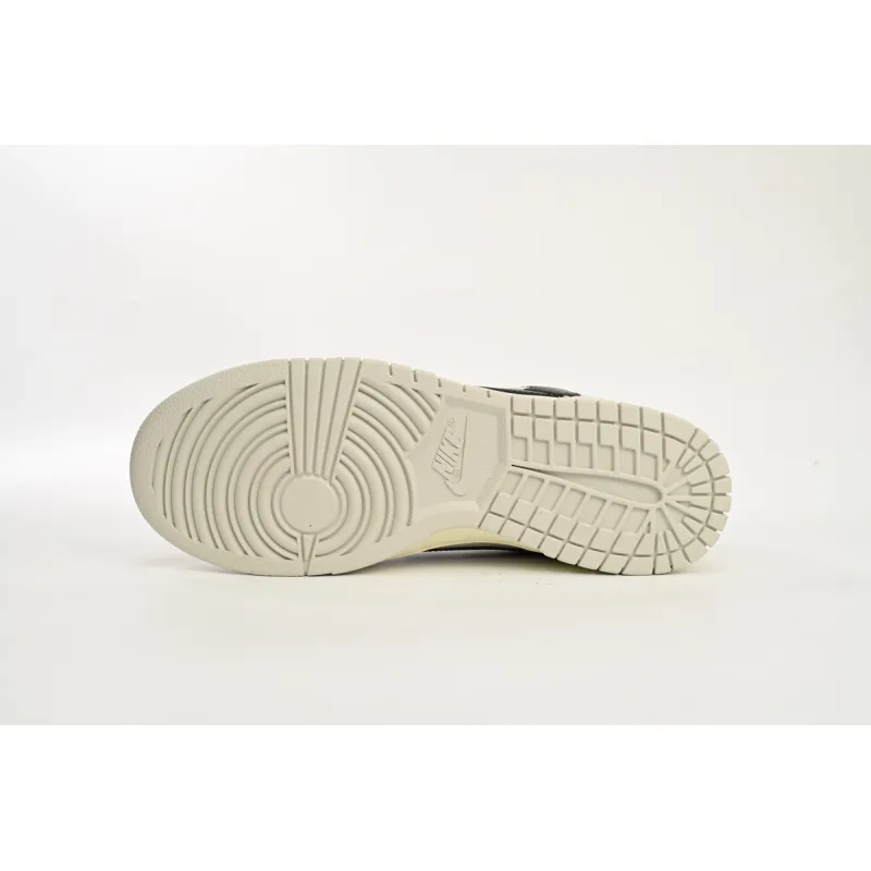 Stussy x Nike SB Dunk Low Stussy  DD9776-068 