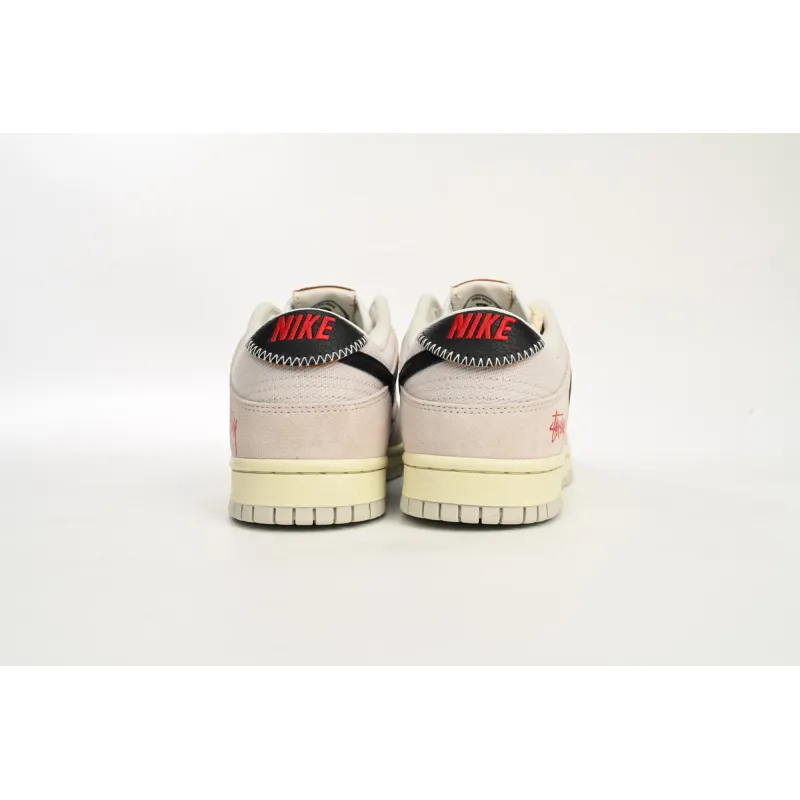 Stussy x Nike SB Dunk Low Stussy  DD9776-068 