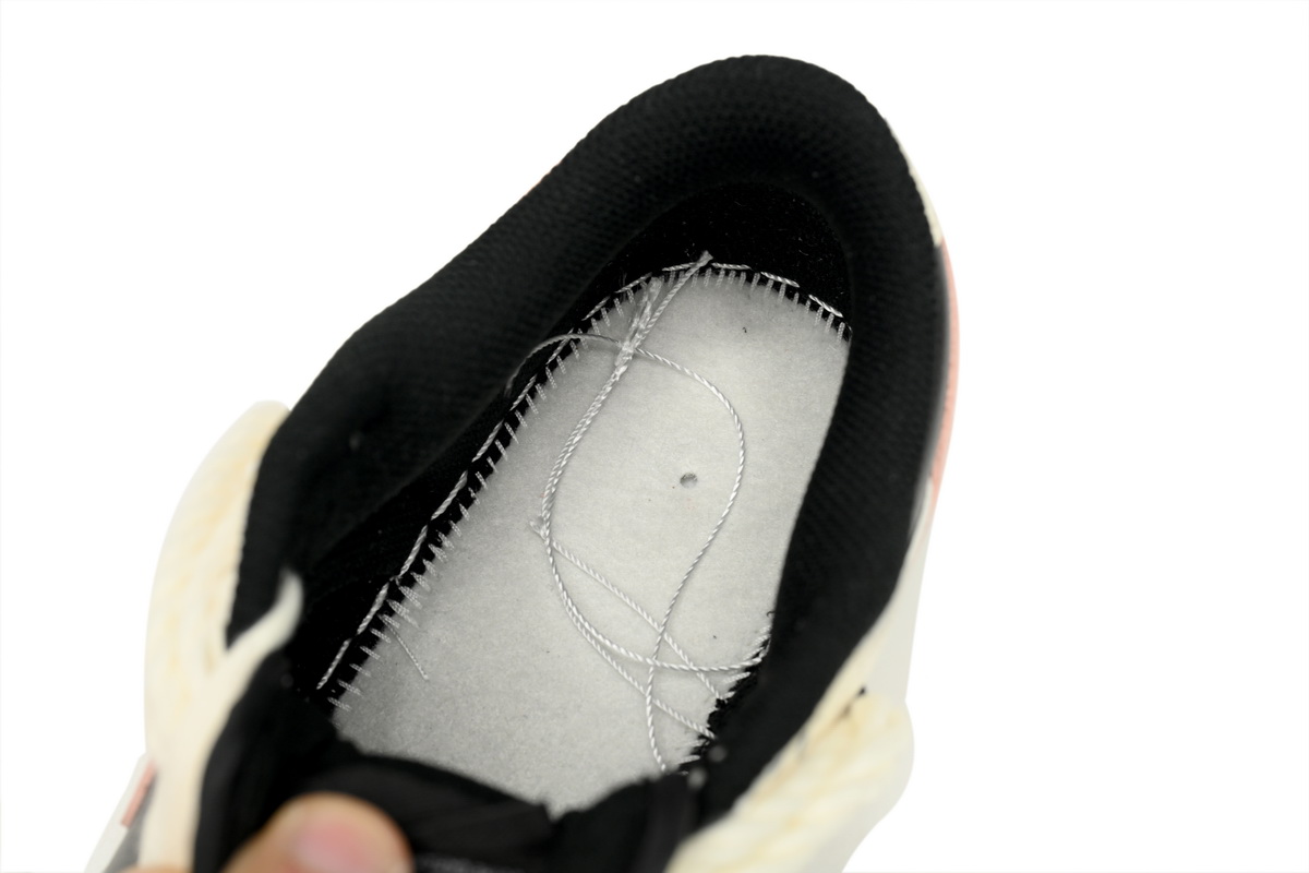  Nike Dunk Low Peach Oolong  CW1590-100