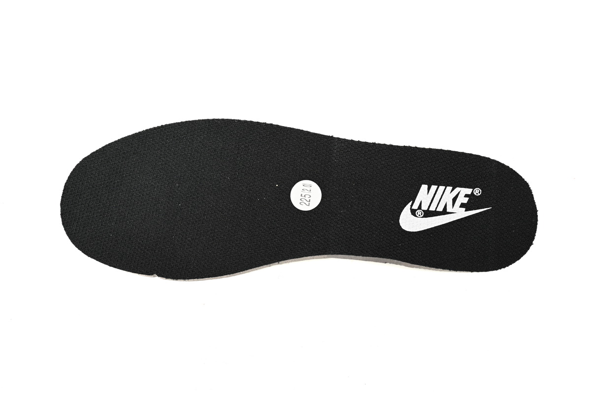  Nike Dunk Low Smoked Roses  FD1232-001