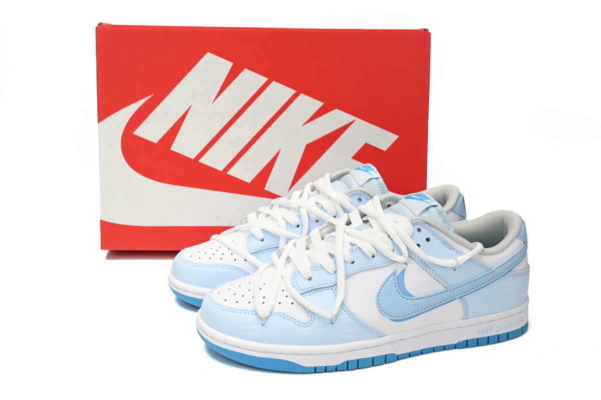  Nike Dunk Low The Renaissance  DV0831-001