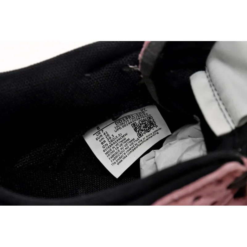  Nike SB Dunk Low AE86 Pink DD1391-105 