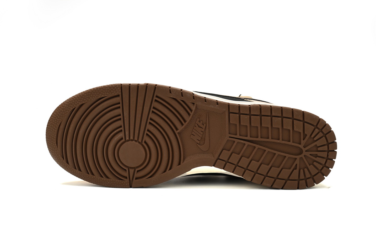 Nike Dunk Low Hiking in the mountains and wilderness DR9704-200