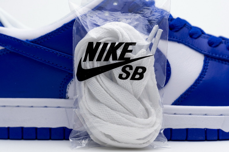Nike Dunk Low SP Kentucky (2020/2022)  CU1726-100
