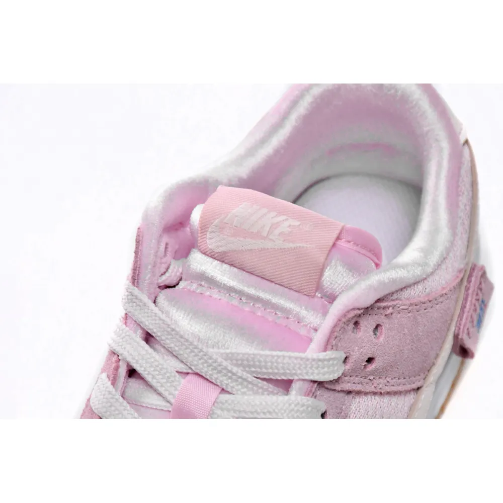 Nike Dunk Low Teddy Bear (Women's)  DZ5318-640