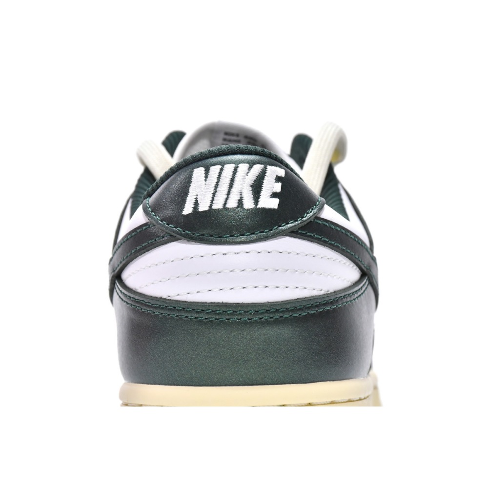 Nike Dunk Low Vintage Green (Women's) DQ8580-100