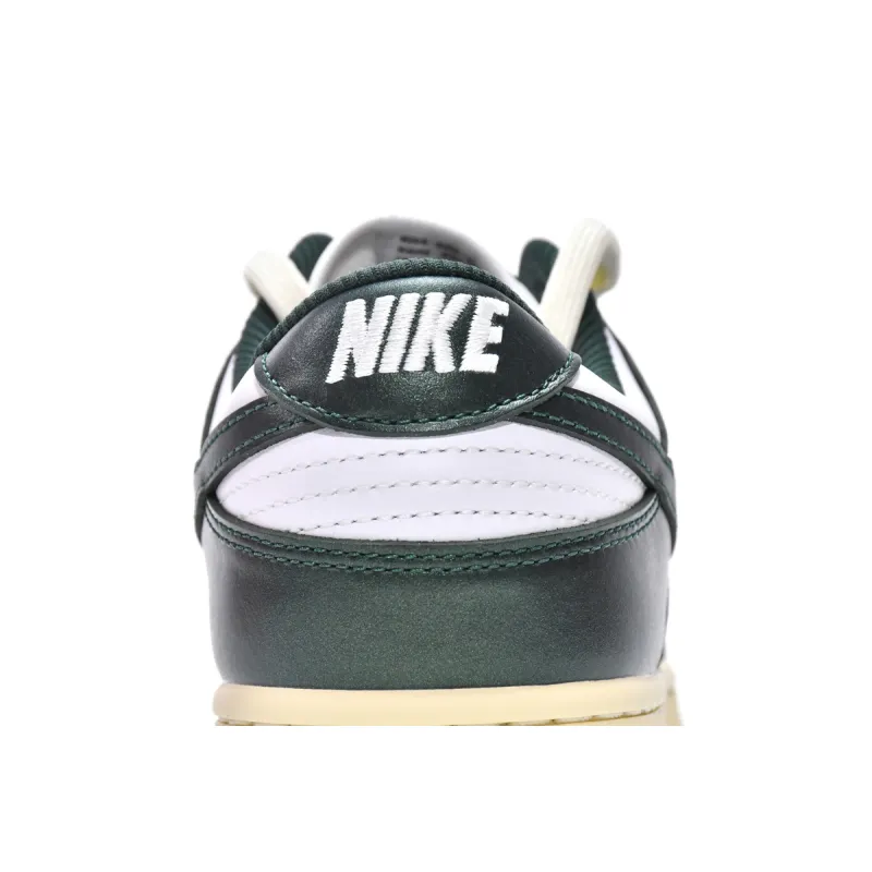 Nike Dunk Low Vintage Green (Women's) DQ8580-100