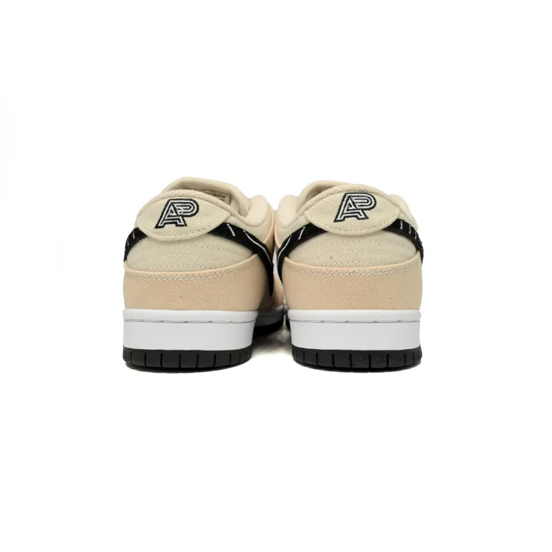 Nike SB Dunk Low Albino & Preto FD2627-200