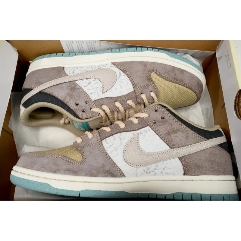 Nike SB Dunk Low Big Money Savings FZ3129-200