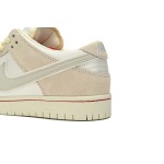 Nike SB Dunk Low City of Love Light Bone  FZ5654-100 