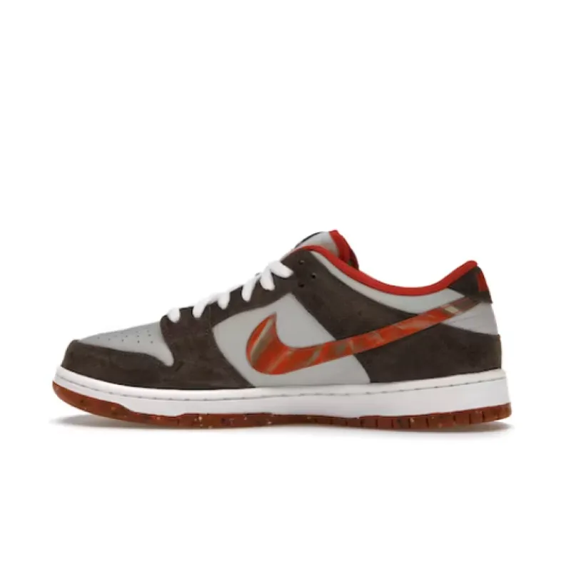Nike SB Dunk Low Crushed D.C. DH7782-001